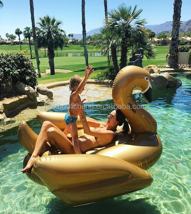 Schwarzer aufblasbarer Schwan Schwimmband für die Partyzeit Flamingo Luxus-Poolschwimmer für Erwachsene