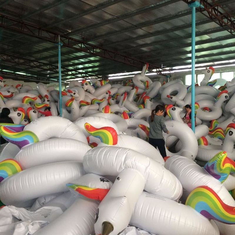 OEM Rideable Aufblasbare Pool Float Ride On Aufblasbare Einhorn Pool Lounge Spielzeug