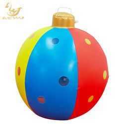 60cm Außen aufblasbares Spielzeug Ornament Dekoriert PVC aufblasbare Weihnachtskugeln mit Licht